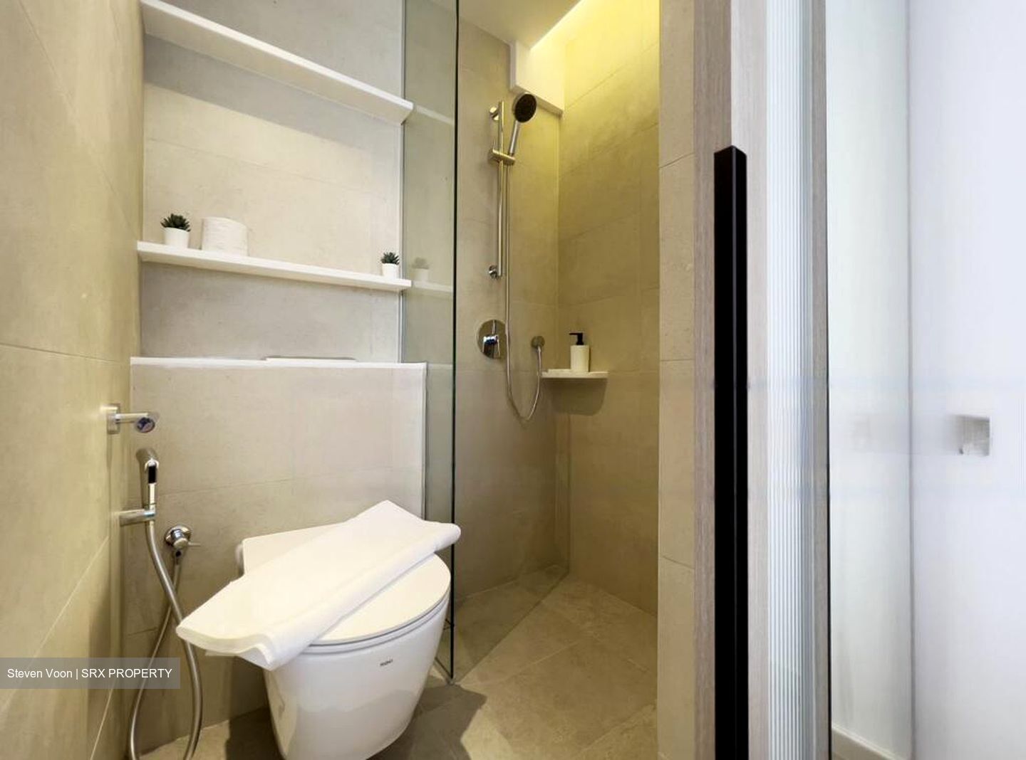 Serangoon Road (D8), Apartment #488612251